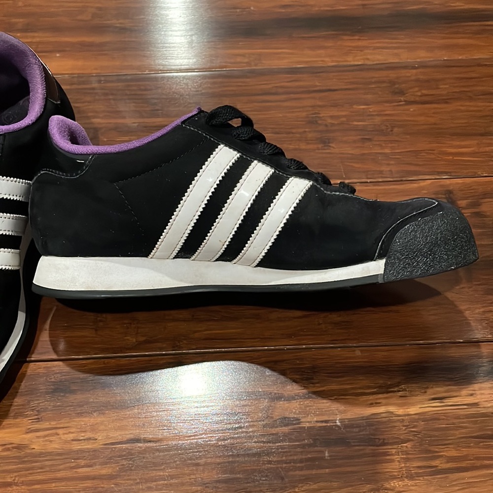 Adidas Samoa Sneakers - Picture 2 of 9